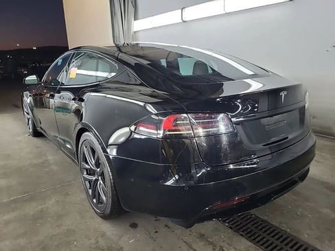 Used 2022 Tesla Model S image 4