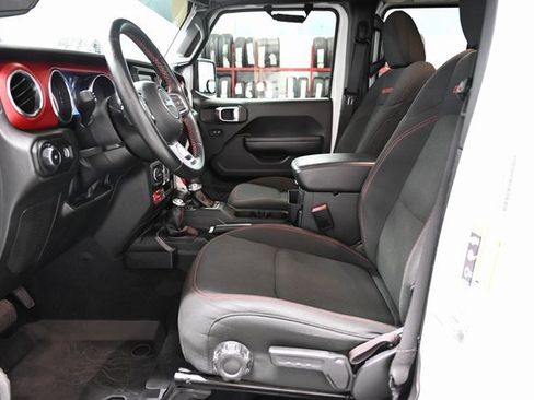 Used 2023 Jeep Wrangler Unlimited Rubicon w/ Cold Weather Group image 10