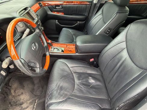 Used 2004 Lexus LS 430 image 4
