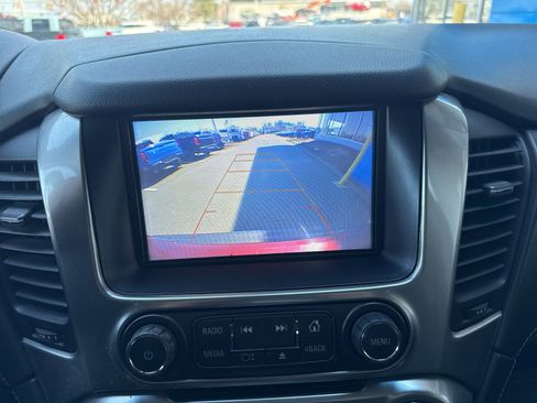 Used 2019 Chevrolet Tahoe LS AWD/4WD image 25