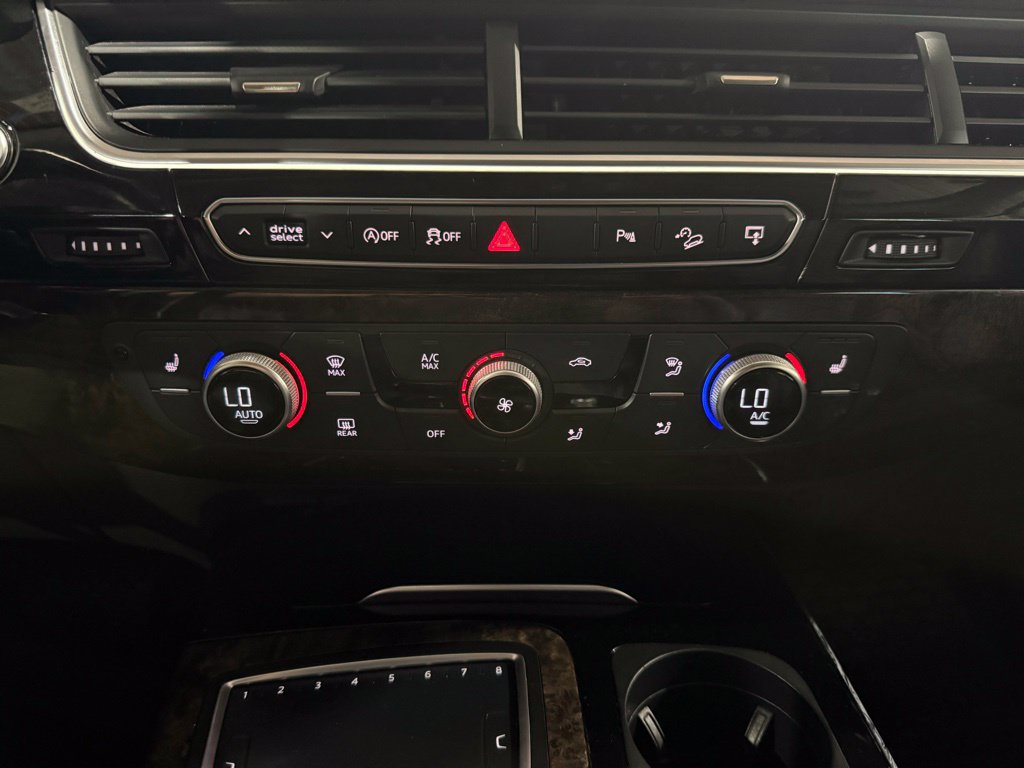 Used 2017 Audi Q7 3.0T Premium Plus AWD/4WD image 21
