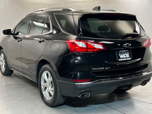 Used 2020 Chevrolet Equinox LT FWD image 3