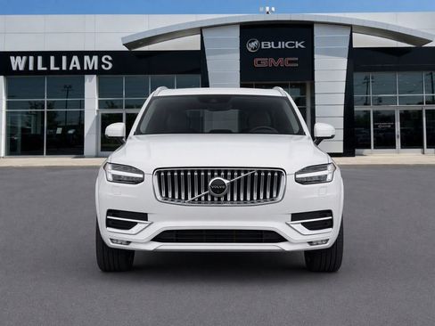 Used 2023 Volvo XC90 B6 Plus w/ Protection Package Premier AWD/4WD image 2