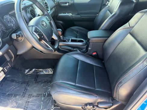 Used 2019 Toyota Tacoma TRD Pro AWD/4WD image 12
