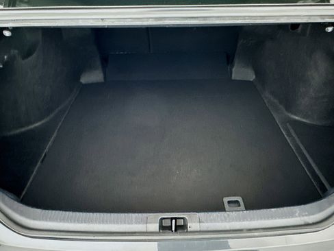 Used 2025 Toyota Camry SE FWD image 29