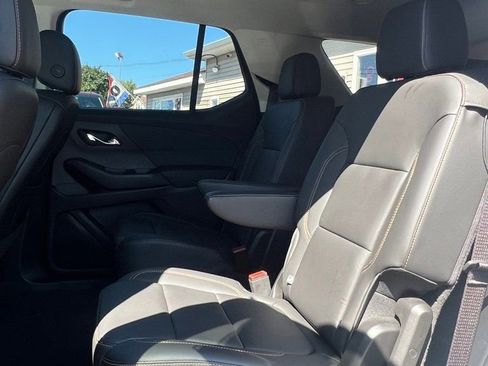 Used 2021 Chevrolet Traverse LT w/ LPO, Cargo Package image 12