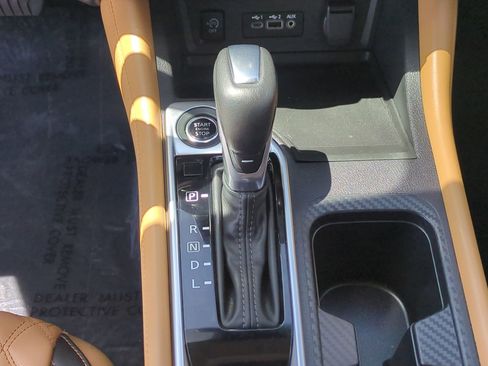 Used 2024 Nissan Sentra SV w/ SV Premium Package FWD image 21