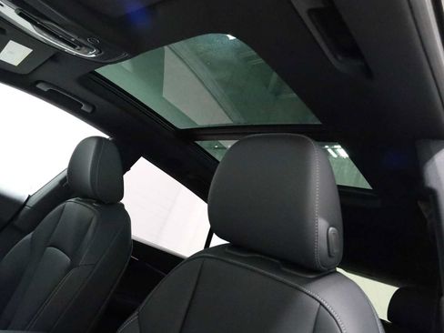Used 2026 Audi Q8 Premium Plus w/ Premium Plus Package AWD/4WD image 19