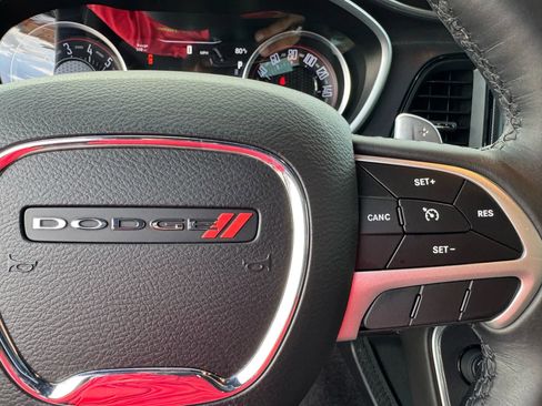 Used 2017 Dodge Challenger GT w/ Driver Convenience Group image 29