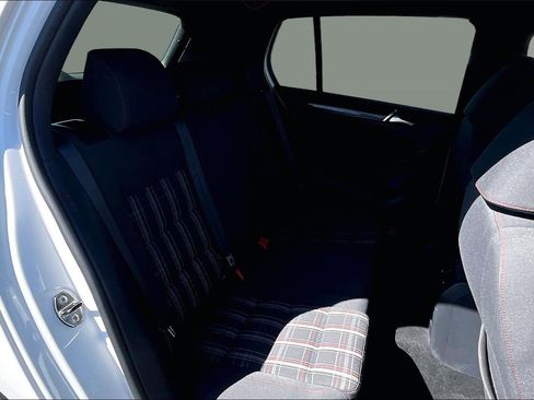 Used 2013 Volkswagen GTI 4-Door image 20