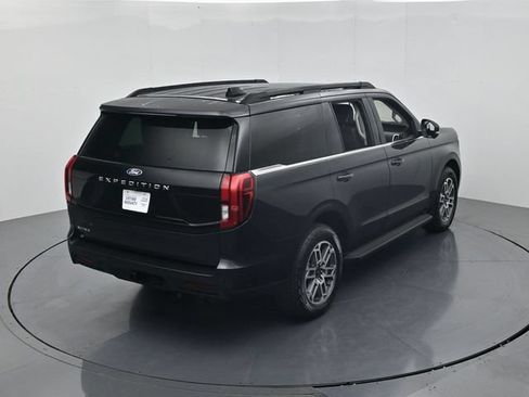 Certified 2025 Ford Expedition Active AWD/4WD image 45