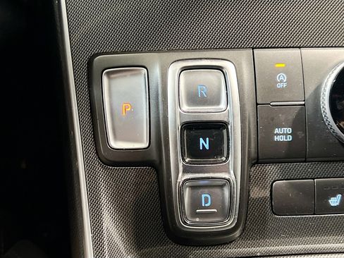 Used 2022 Hyundai Santa Fe SEL w/ Convenience Package image 12