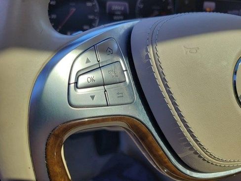 Used 2015 Mercedes-Benz S 550 Sedan w/ Premium 1 Package image 22