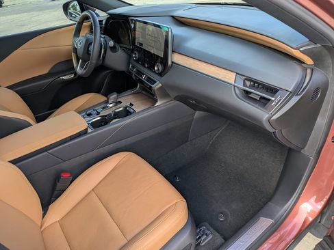 Used 2025 Lexus RX 350 Premium Plus w/ Convenience Package FWD image 13