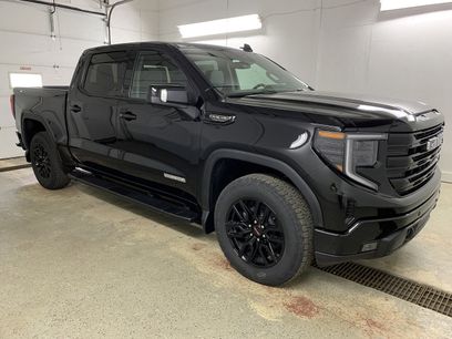 New 2026 GMC Sierra 1500 Elevation w/ Elevation Premium Package