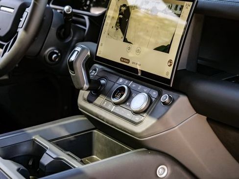 New 2026 Land Rover Defender 110 S AWD/4WD image 26