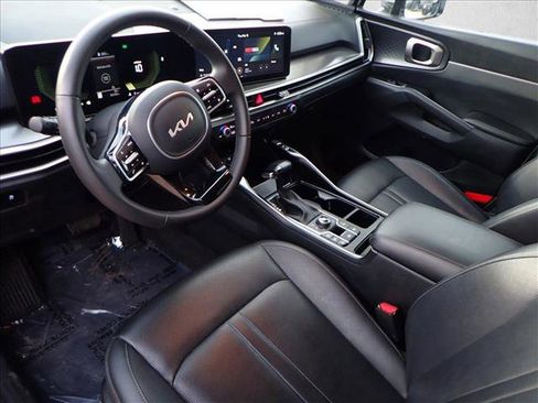 Used 2024 Kia Sorento S image 10