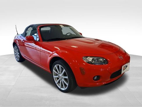 Used 2007 MAZDA MX-5 Miata Touring RWD image 7