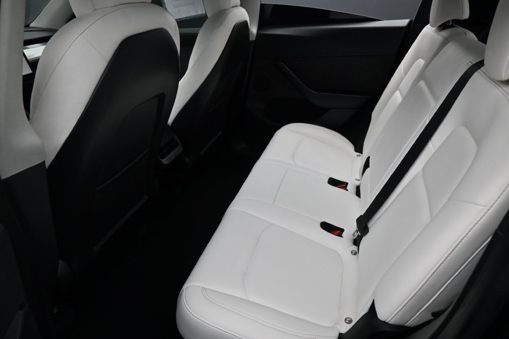 Used 2022 Tesla Model Y Performance AWD/4WD image 20