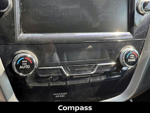 Certified 2024 Nissan Murano SV w/ SV Midnight Edition Package image 32