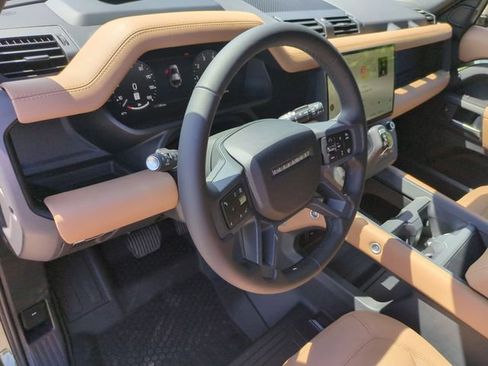 New 2026 Land Rover Defender 110 X-Dynamic SE AWD/4WD image 7