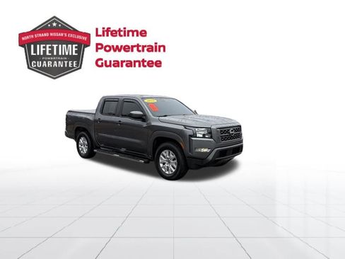 Certified 2022 Nissan Frontier SV image 9