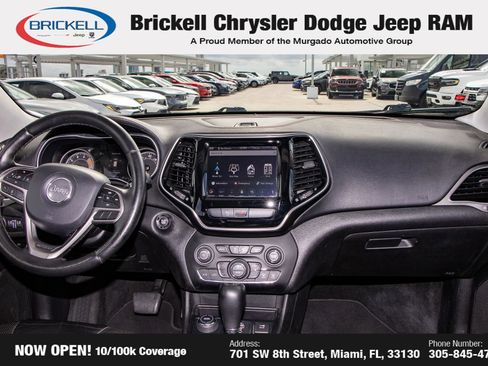 Used 2019 Jeep Cherokee Limited image 19