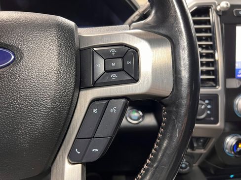 Used 2020 Ford F350 Platinum w/ FX4 Off-Road Package image 20