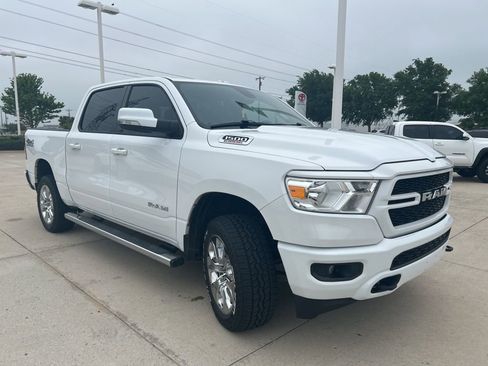 Used 2020 RAM 1500 Big Horn AWD/4WD image 3