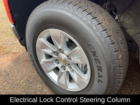 Used 2021 Chevrolet Silverado 1500 LT image 13