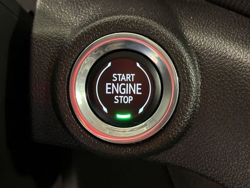 Used 2023 Chevrolet TrailBlazer LT FWD image 26