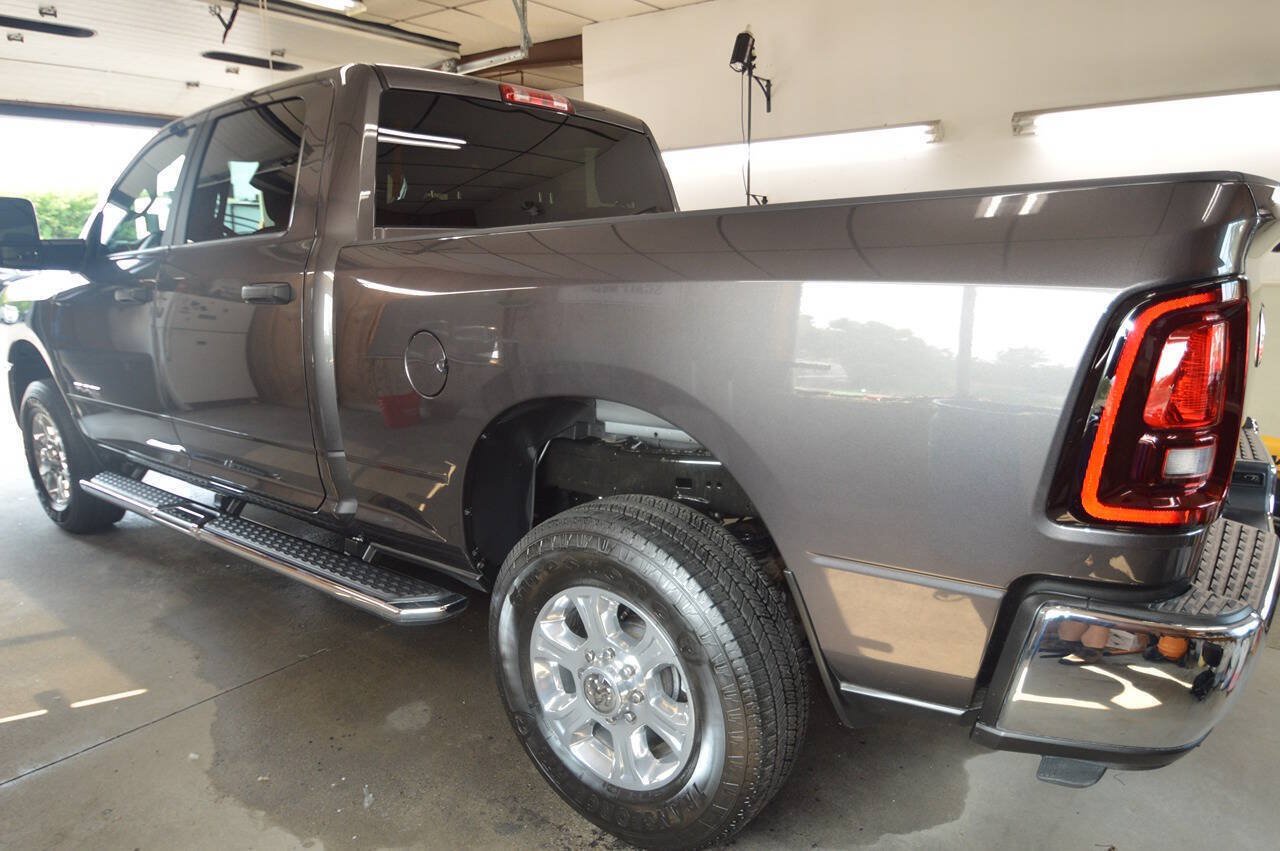 Used 2026 RAM 2500 Big Horn AWD/4WD image 24