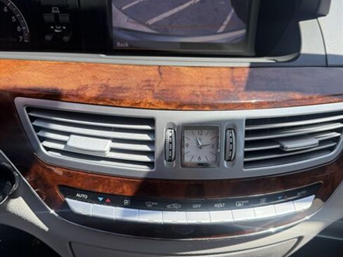 Used 2010 Mercedes-Benz S 550 image 20