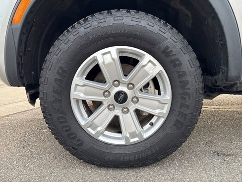 Used 2024 Ford Ranger XL image 10