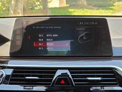 Used 2017 BMW 530i RWD image 26