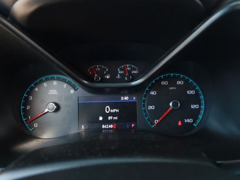 Used 2020 Chevrolet Colorado LT w/ Safety Package RWD image 19