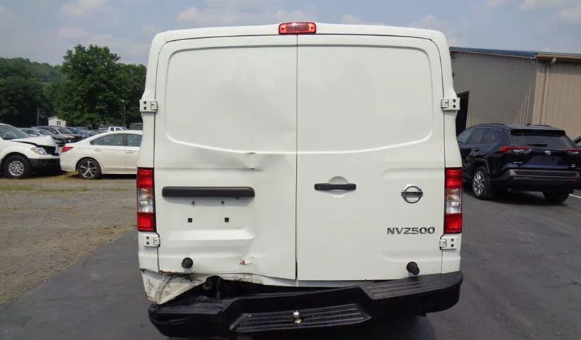 Used 2018 Nissan NV 2500 S RWD image 1