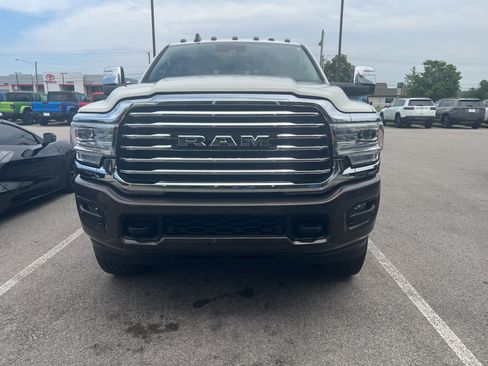 Used 2024 RAM 2500 Limited w/ Safety Group AWD/4WD image 1