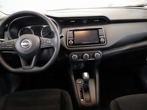 New 2025 Nissan Kicks Play S image 10