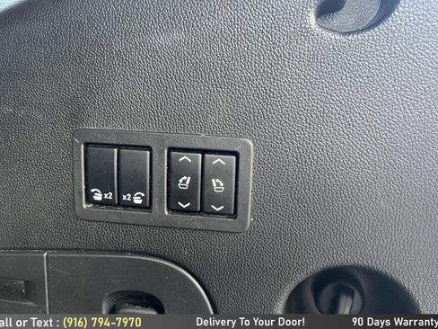 Used 2015 GMC Yukon Denali w/ Premium Package image 13