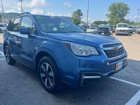 Used 2018 Subaru Forester 2.5i Premium AWD/4WD image 6