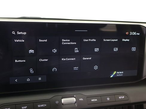 Used 2025 Kia K4 LXS image 42