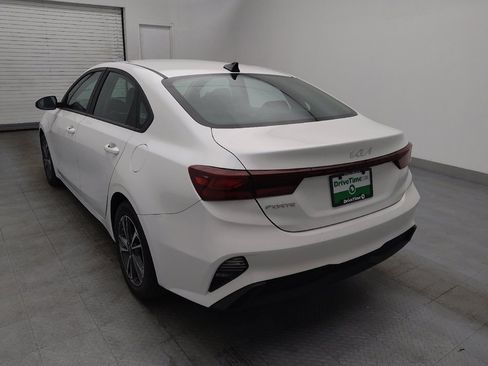 Used 2022 Kia Forte LXS FWD image 5