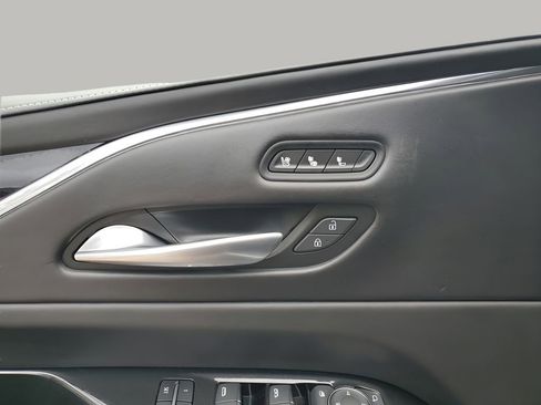 Certified 2023 Cadillac Escalade V w/ LPO, Floor Liner Package image 30