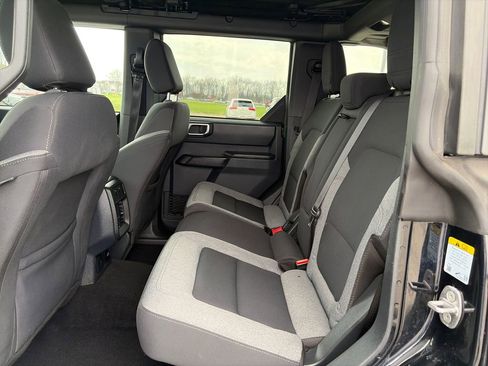 Used 2025 Ford Bronco Big Bend image 29