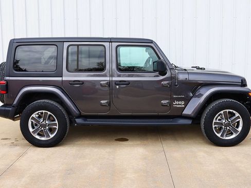 Used 2020 Jeep Wrangler Unlimited Sahara w/ Safety Group image 6