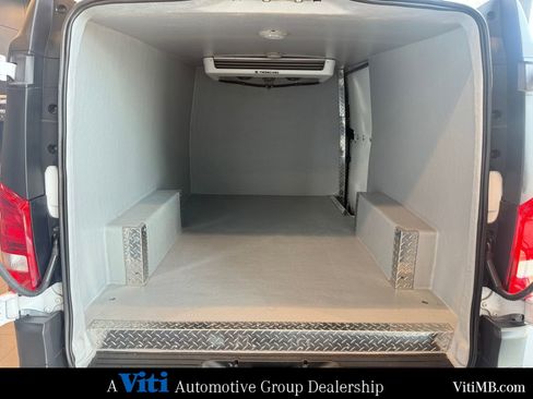 Used 2023 Mercedes-Benz Metris image 19