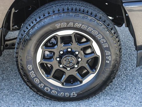 Used 2025 RAM 2500 Laramie image 12