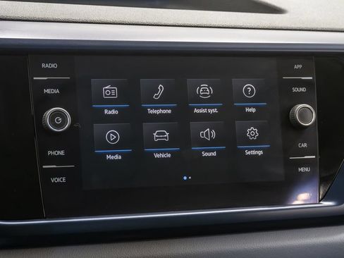 Used 2022 Volkswagen Taos SE AWD/4WD image 17