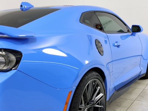 Used 2023 Chevrolet Camaro ZL1 image 40